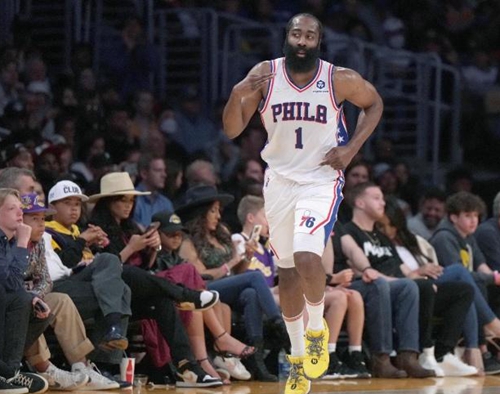 中国男篮此 中国男篮此