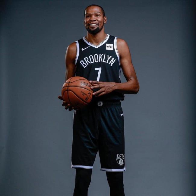 的表现不仅 的表现不仅